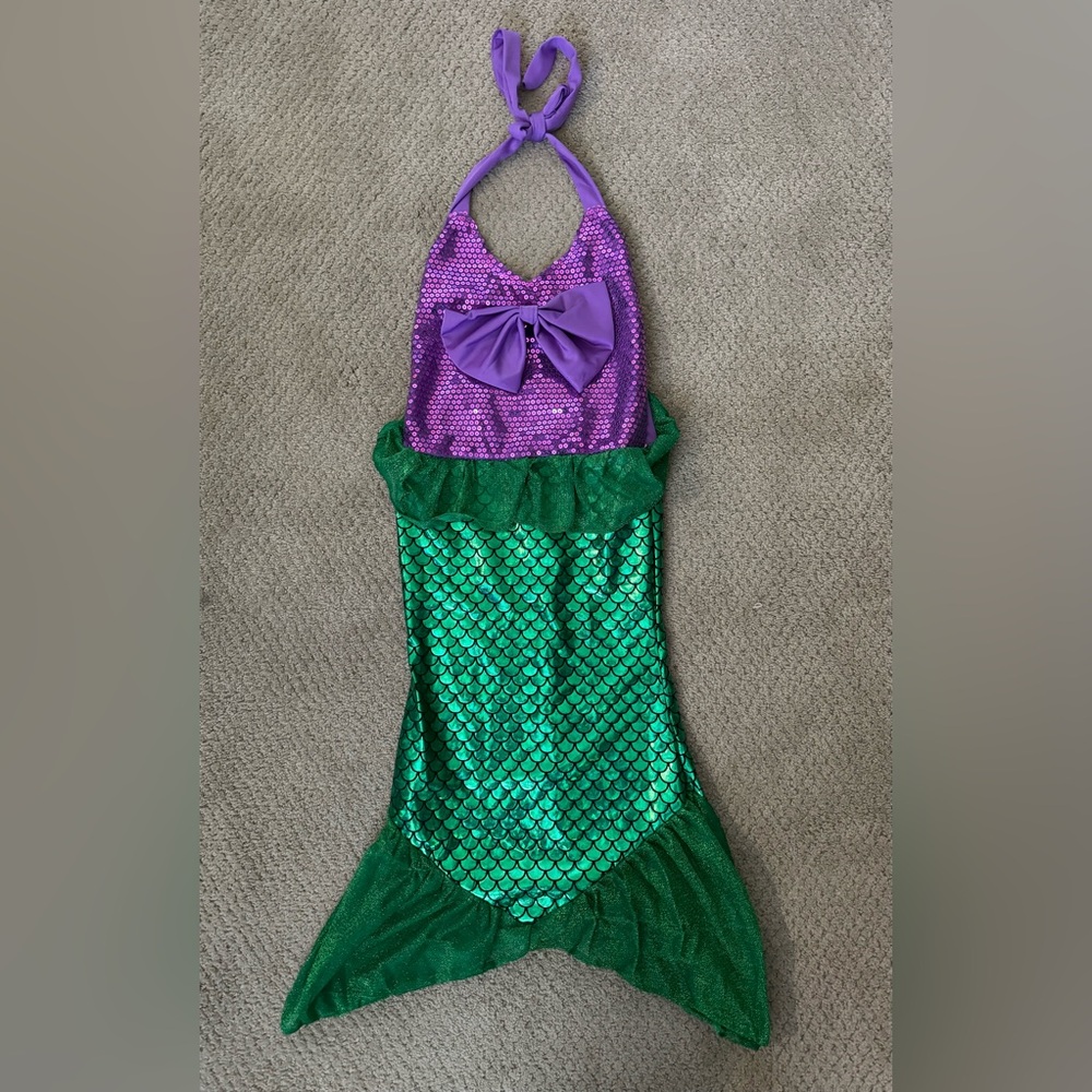 Girls Mermaid dress size 6-7